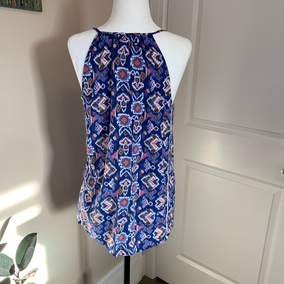 Lucy & Laurel Tank Top, Size M - Picture 2 of 6